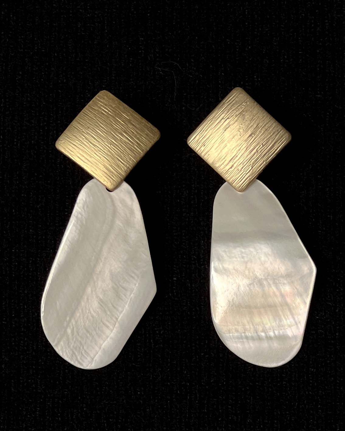 Brass+Seashells Earring – Geometric Form No. 3